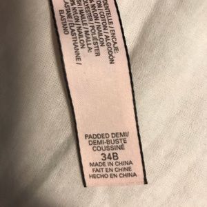 Victoria's Secret Intimates & Sleepwear - Victoria’s Secret Push-up Bra Victoria's Secret Intimates & Sleepwear - Victoria’s Secret Push-up Bra
